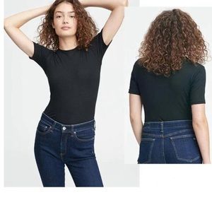 Rag & Bone Black Ribbed Fitted Tee size small